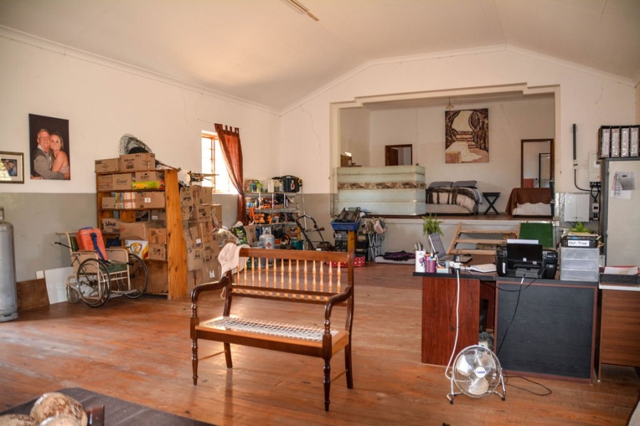 1 Bedroom Property for Sale in Vredendal Rural Western Cape